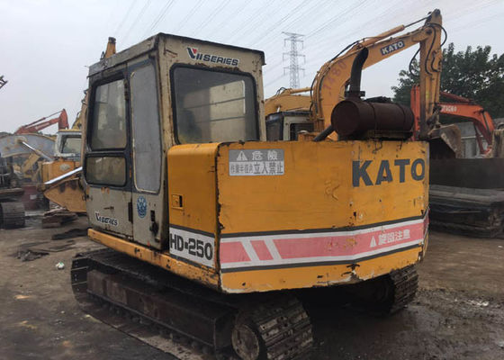 Kato HD250 Second Hand Excavator , Used Construction Equipment Original Japan